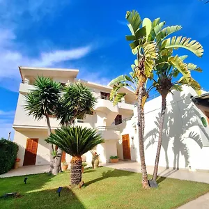 Guest house Fiori Beach, Menfi